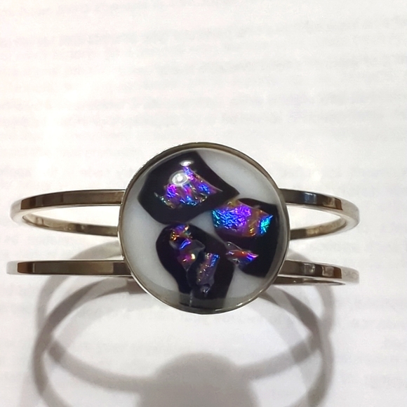 Hinged Silver Dicrohic Glass Bracelet - Picture 1 of 3